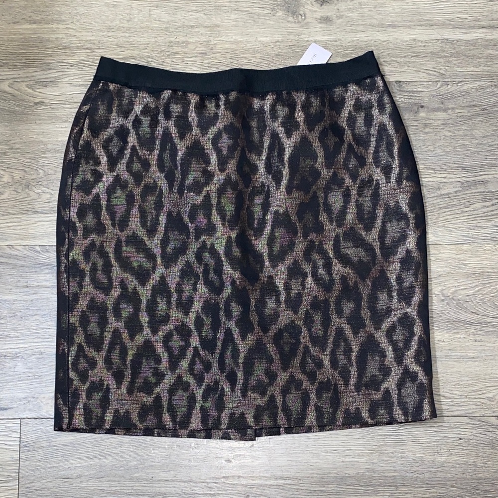 NWT ANN TAYLOR Leopard Print Women's pencil skirt